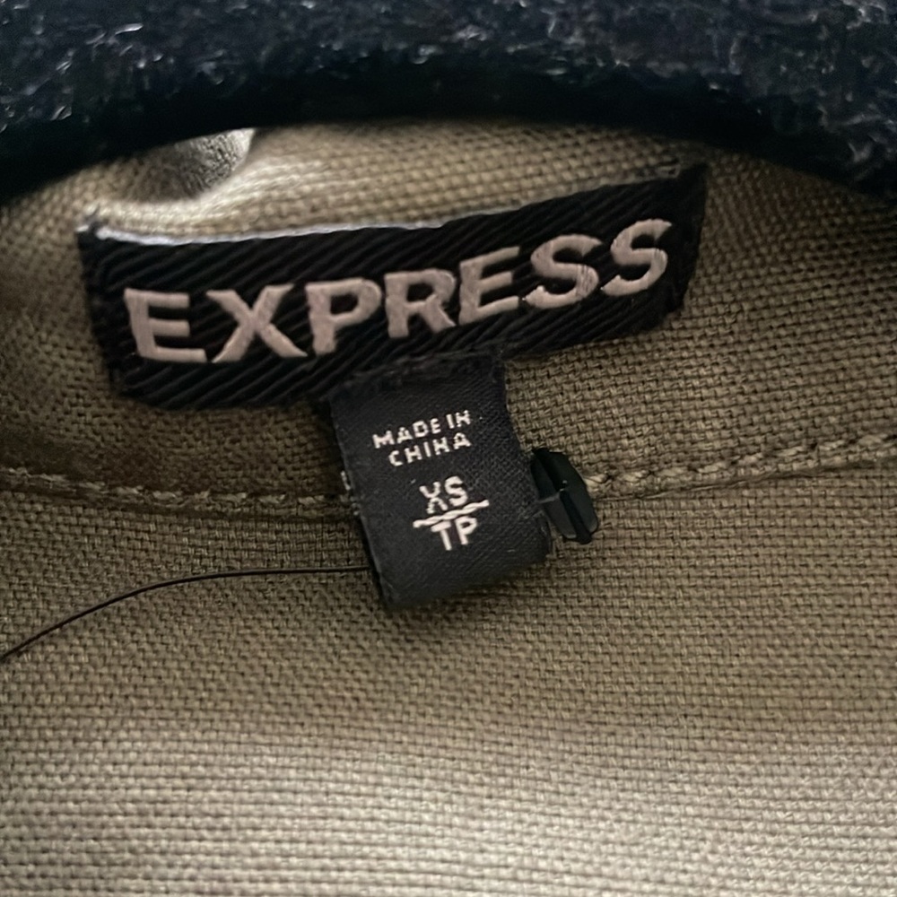 Express Green Utility Jacket - Picture 2 of 3